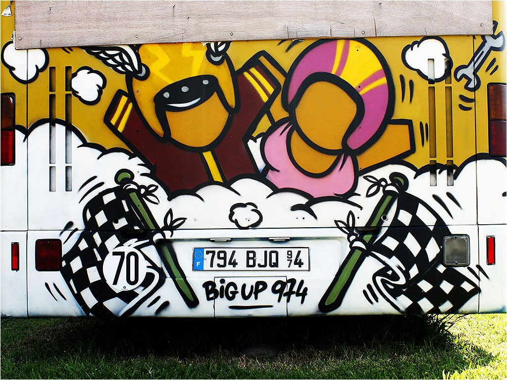 Bombages