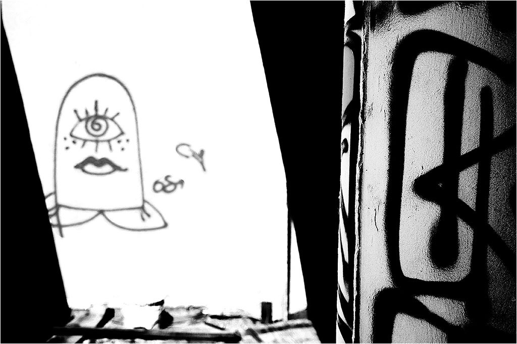 Bombages